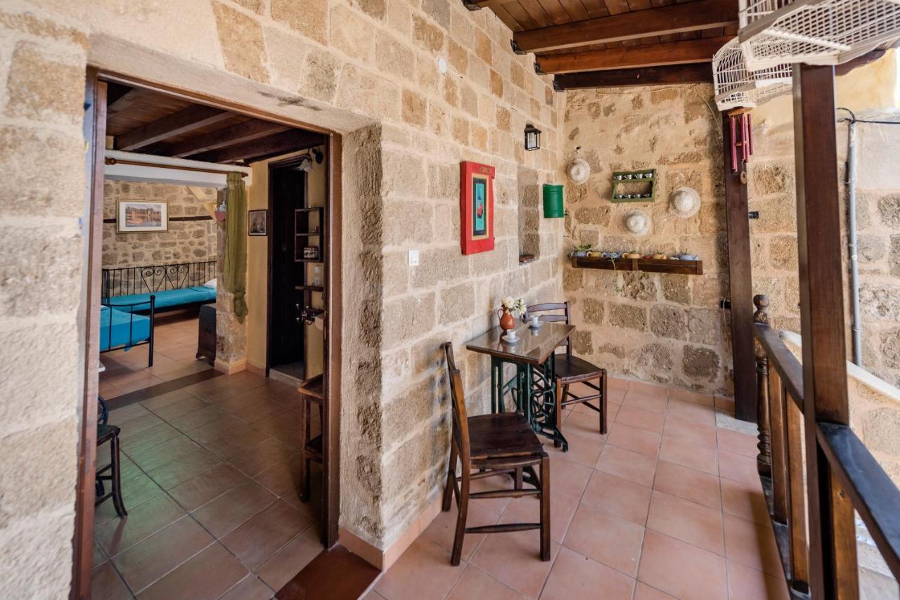 Secret Garden - Old Town Apartment Rhodes City Exterior foto